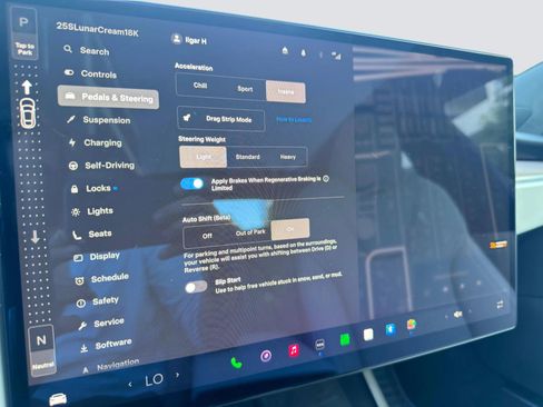 Used 2025 Tesla Model S AWD/4WD image 23