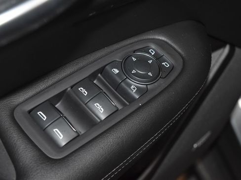 Used 2022 Cadillac XT5 Premium Luxury w/ LPO, Floor Liner Package image 6