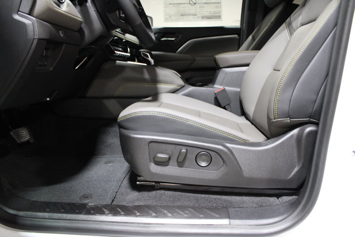 New 2026 Chevrolet Colorado ZR2 AWD/4WD image 20