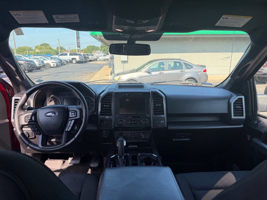 Used 2018 Ford F150 XLT w/ Equipment Group 302A Luxury AWD/4WD image 18