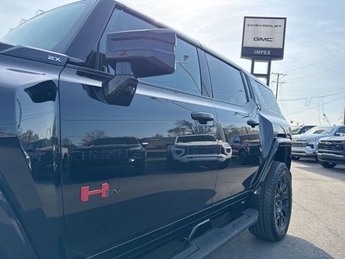 Used 2025 GMC Hummer EV 2X w/ LPO, Sport Package image 35