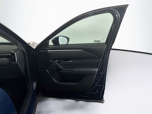 Used 2025 MAZDA CX-50 AWD 2.5 S w/ Premium Package image 32