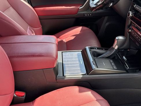 Used 2023 Lexus GX 460 Premium image 24