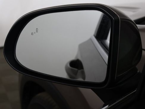 Used 2019 Hyundai Santa Fe SE image 31