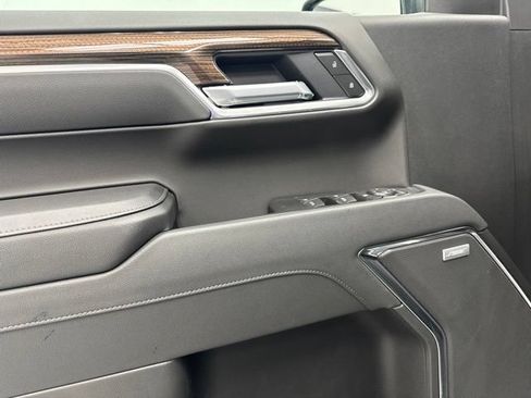 New 2026 Chevrolet Silverado 1500 RST w/ RST All Star Premium Package AWD/4WD image 9