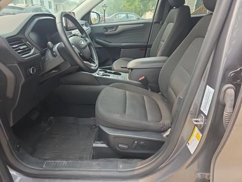Used 2024 Ford Escape Active AWD/4WD image 4