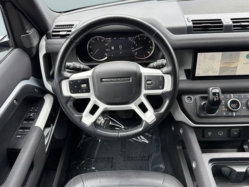 Used 2023 Land Rover Defender 110 SE AWD/4WD image 16