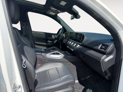 Certified 2022 Mercedes-Benz GLS 450 4MATIC image 14
