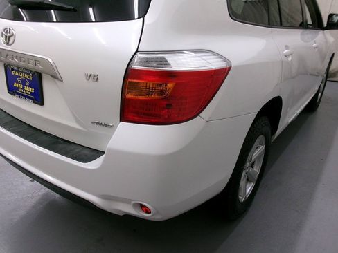 Used 2008 Toyota Highlander 4WD image 8