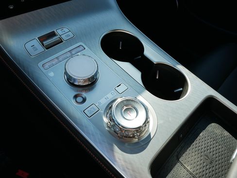 New 2026 Genesis GV70 2.5T Sport Prestige image 9