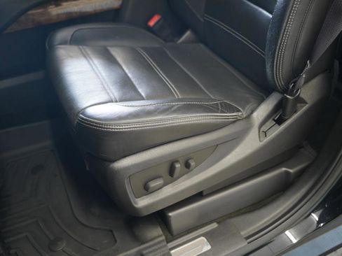 Used 2016 GMC Yukon Denali w/ Open Road Package RWD image 26