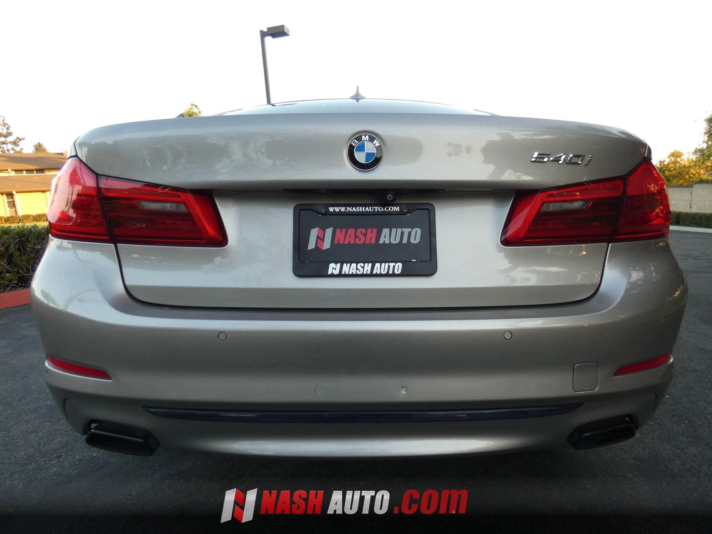 Used 2018 BMW 540i RWD image 8