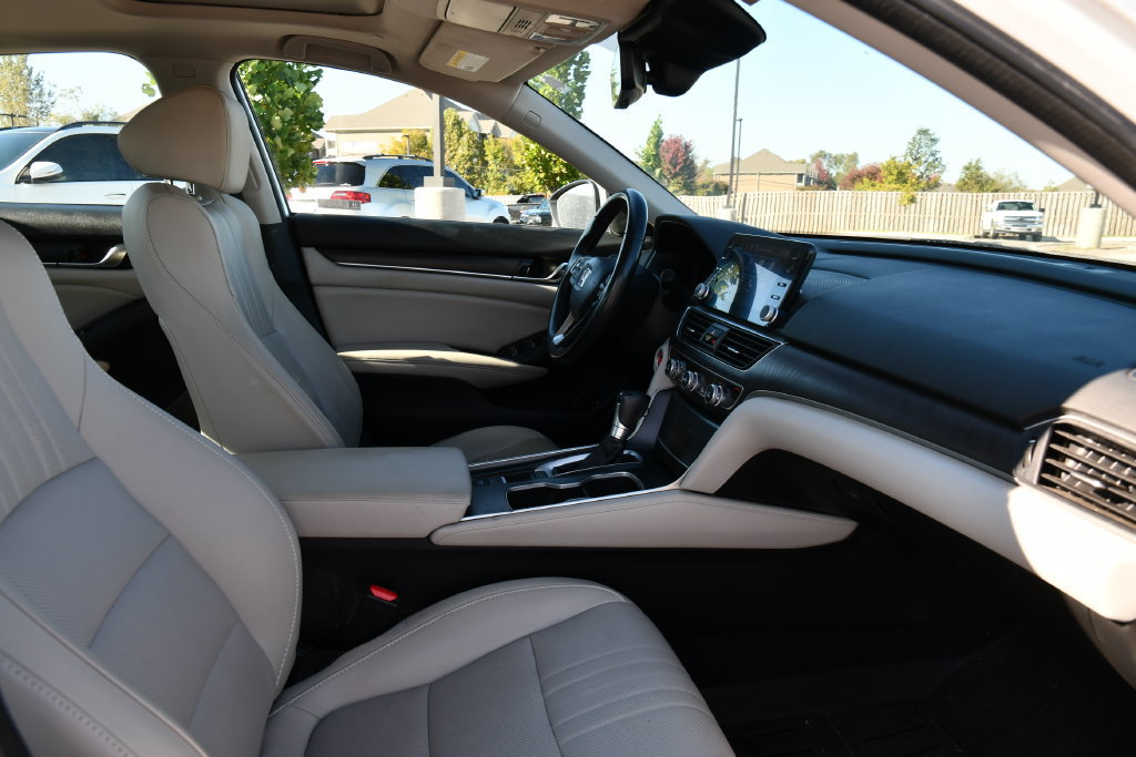 Used 2019 Honda Accord EX-L image 25