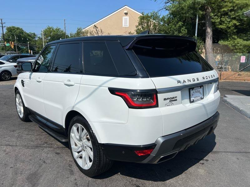 Used 2018 Land Rover Range Rover Sport HSE AWD/4WD image 4