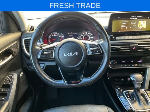 Used 2022 Kia Seltos SX image 13