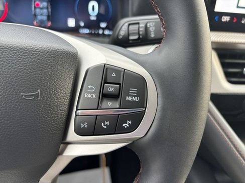 New 2026 Ford Explorer Active w/ Active Comfort Package AWD/4WD image 19