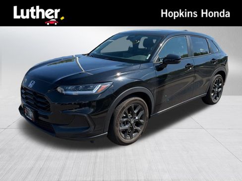 Used 2025 Honda HR-V Sport image 1