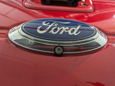 Used 2014 Ford F150 Lariat w/ Lariat Chrome Package image 58