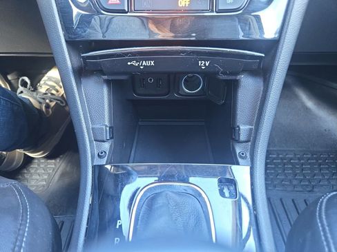 Used 2020 Buick Encore Essence w/ Safety Package II image 23