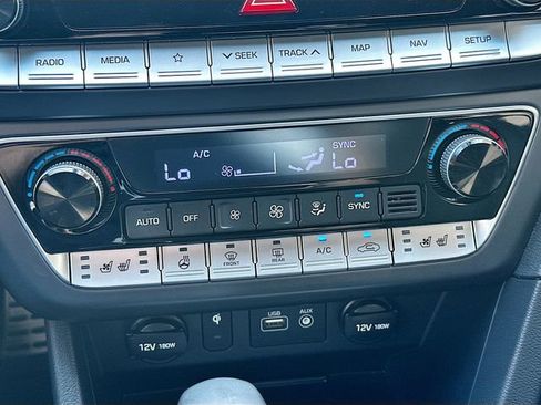 Used 2019 Hyundai Sonata Limited image 17