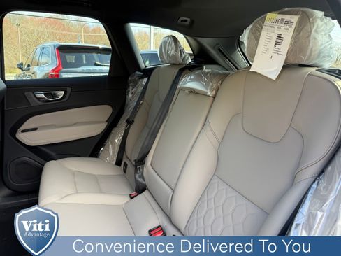 New 2026 Volvo XC60 B5 Core w/ Protection Package Premier AWD/4WD image 14