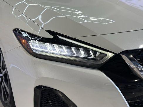 Used 2022 Nissan Maxima SV w/ Floor Mat Group image 4