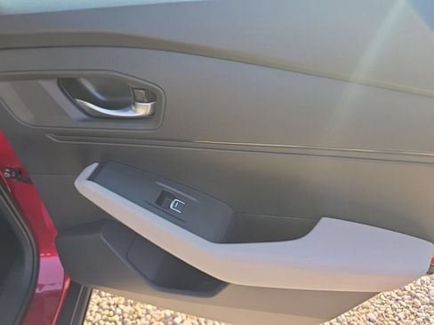 Used 2025 Honda Accord SE image 17