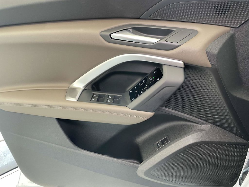 New 2026 Audi Q5 Premium AWD/4WD image 33