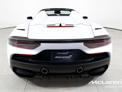 Used 2023 Maserati MC20 Spyder image 9
