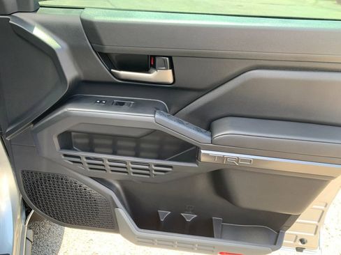 New 2026 Toyota Tacoma TRD Off-Road AWD/4WD image 19