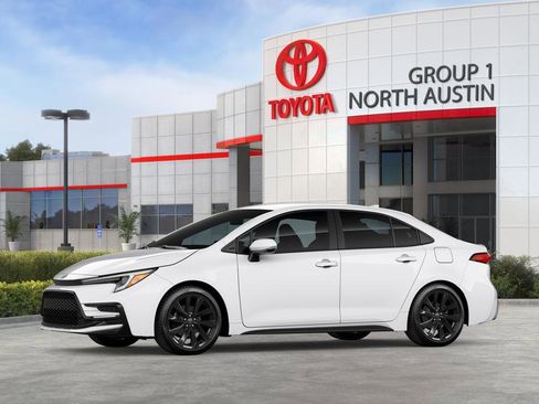 New 2026 Toyota Corolla SE image 3