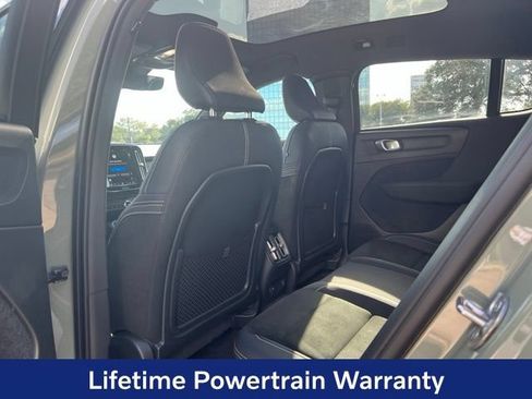 Certified 2023 Volvo C40 P8 Recharge Plus AWD/4WD image 23