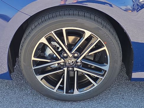 New 2026 Toyota Camry XLE image 5