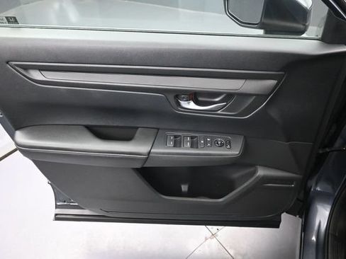 Certified 2025 Honda CR-V EX image 20
