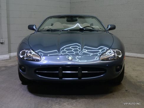 Used 2000 Jaguar XK8 Convertible RWD image 17