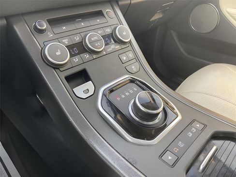 Used 2018 Land Rover Range Rover Evoque HSE image 30