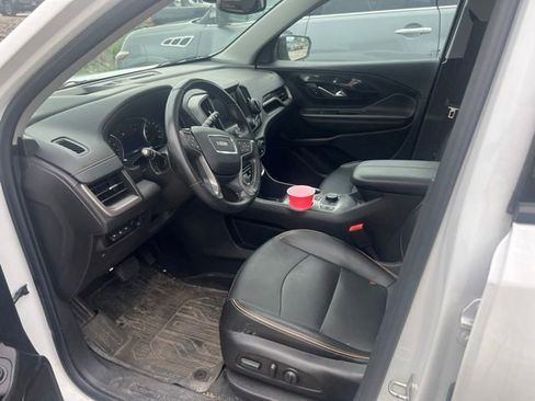 Used 2022 GMC Terrain AT4 w/ Tech Package AWD/4WD image 11