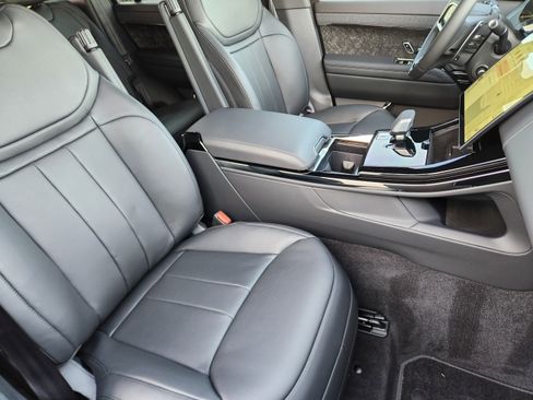 New 2026 Land Rover Range Rover Sport Dynamic SE AWD/4WD image 14