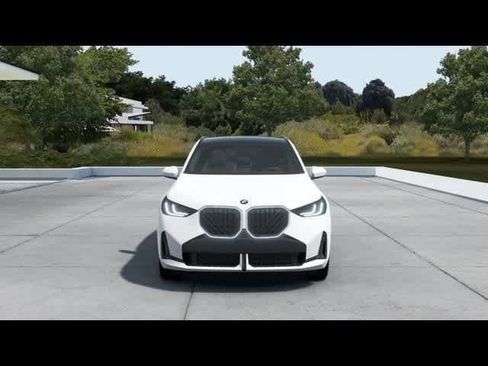 New 2025 BMW X3 xDrive30i w/ Premium Package image 3