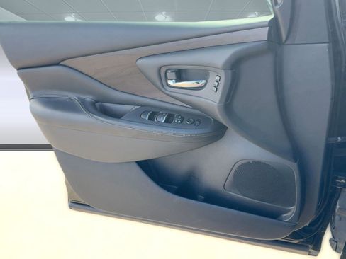Used 2020 Nissan Murano Platinum w/ Cargo Package image 12