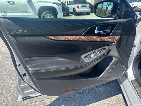 Used 2016 Nissan Maxima Platinum image 20