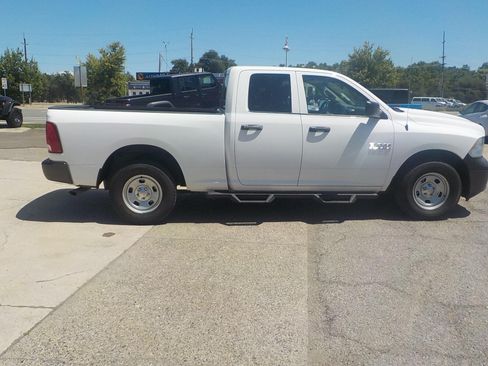 Used 2018 RAM 1500 Tradesman w/ Popular Equipment Group AWD/4WD image 4