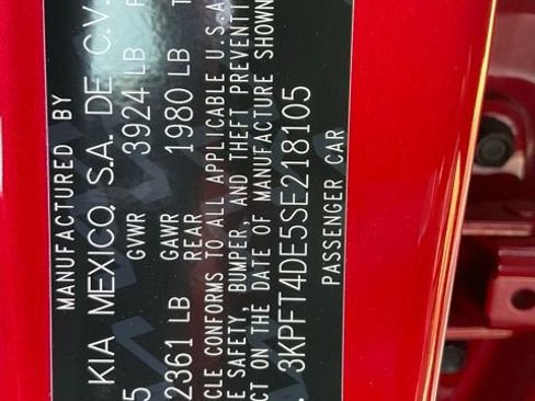 New 2025 Kia K4 LXS image 19