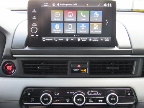 Used 2025 Honda Pilot Touring image 33