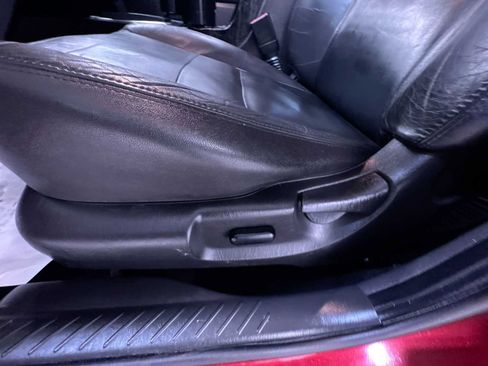 Used 2012 Ford Escape Limited image 12