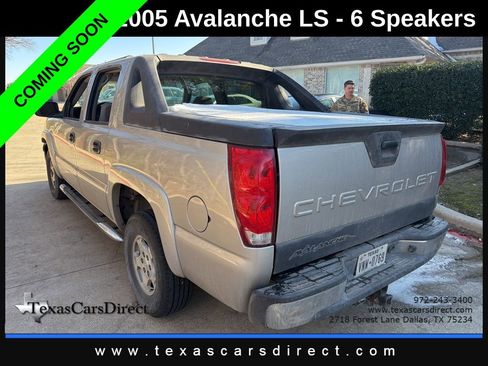 Used 2005 Chevrolet Avalanche LS w/ Onstar Plus Package image 6