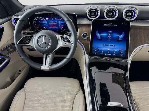 New 2026 Mercedes-Benz GLC 300 4MATIC image 24