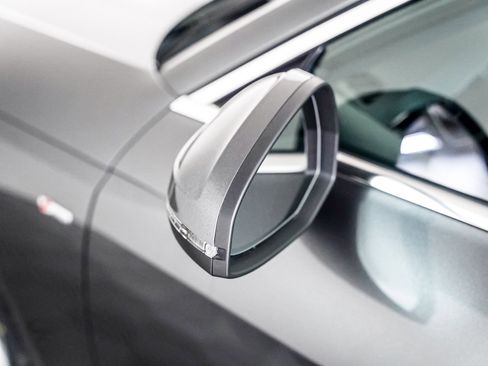 Used 2023 Audi A4 2.0T Premium w/ Convenience Package image 25