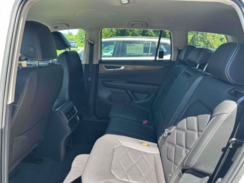 Certified 2026 Volkswagen Atlas SE AWD/4WD image 9