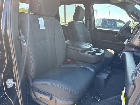 New 2025 RAM 2500 Tradesman AWD/4WD image 13